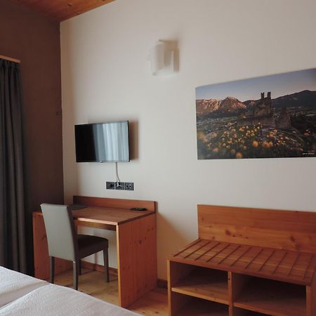 Garni Tuttotondo Hotel Levico Terme Ruang foto