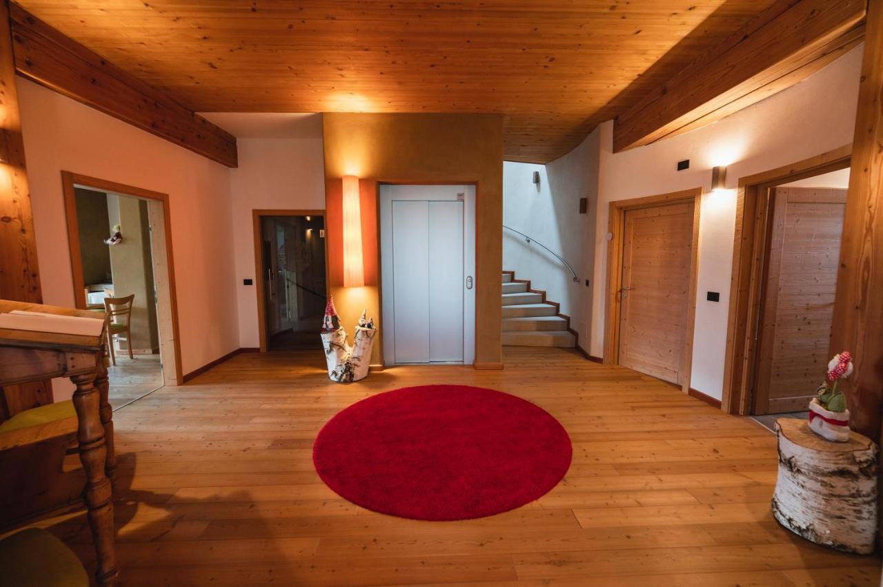 Garni Tuttotondo Hotel Levico Terme Bagian luar foto