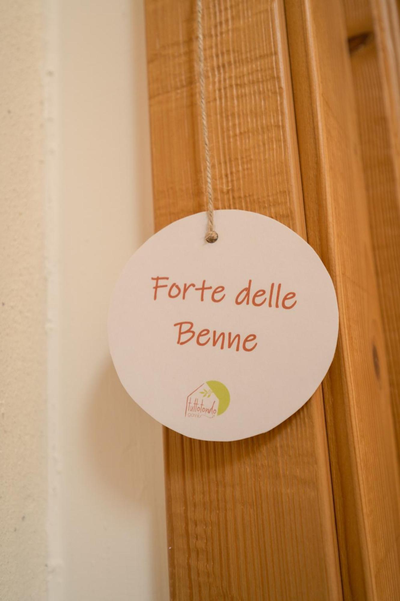 Garni Tuttotondo Hotel Levico Terme Ruang foto