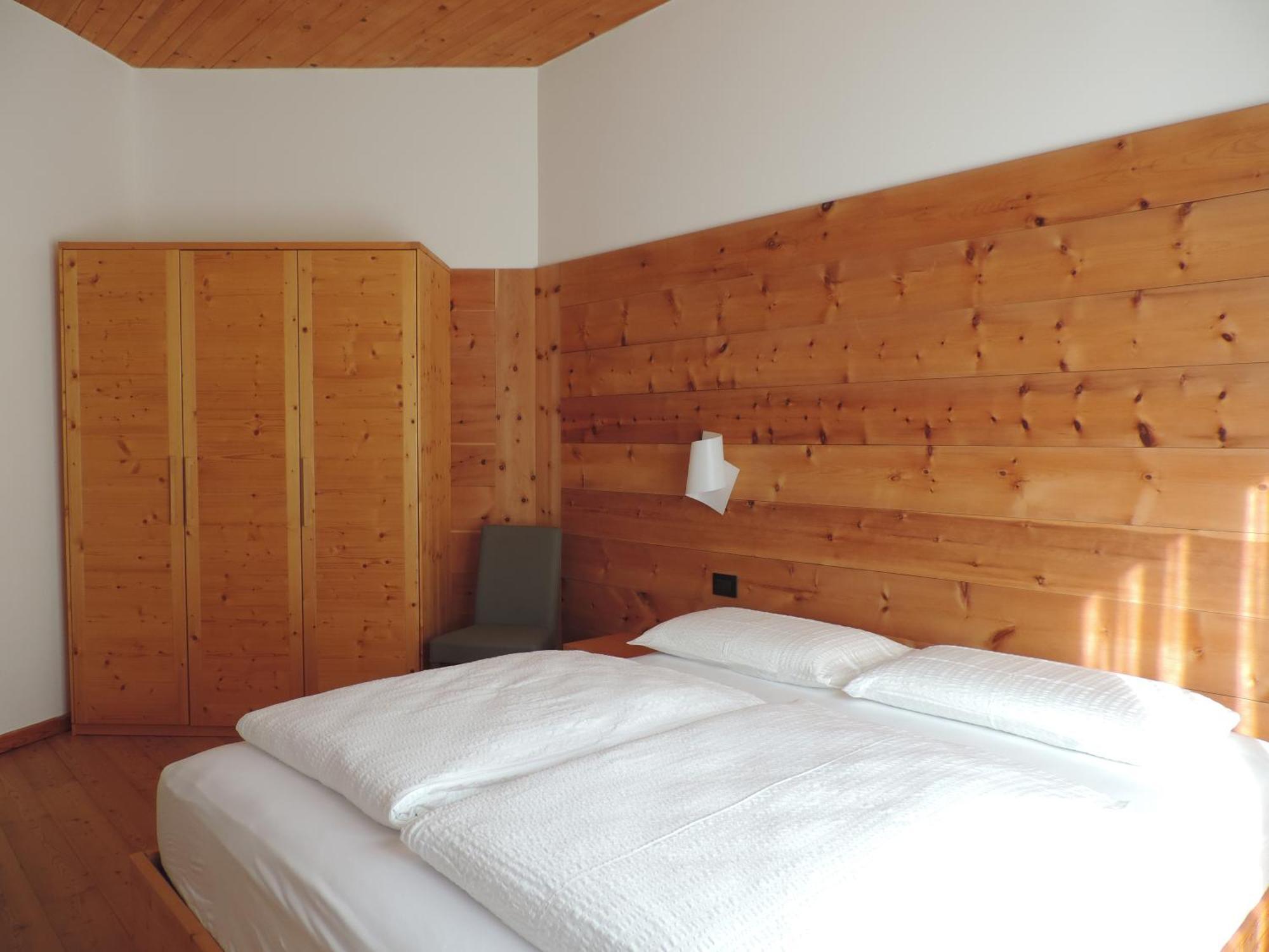 Garni Tuttotondo Hotel Levico Terme Ruang foto